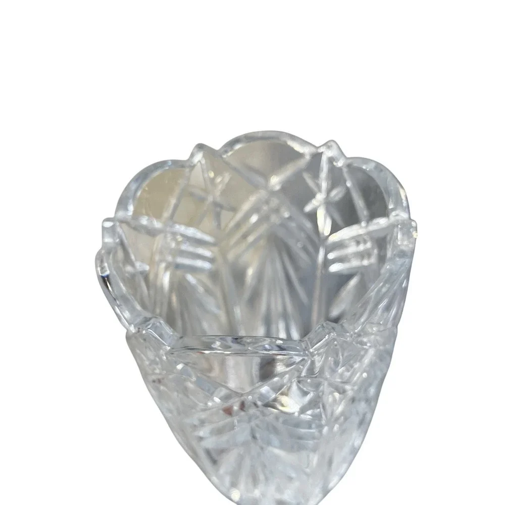 Mikasa Crystal Vase Adults OSFM Clear NEW Geometric Faceted Centerpiece